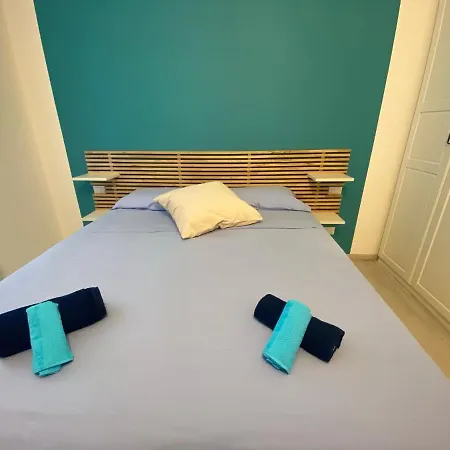 Hostdomus - Kiki House *
